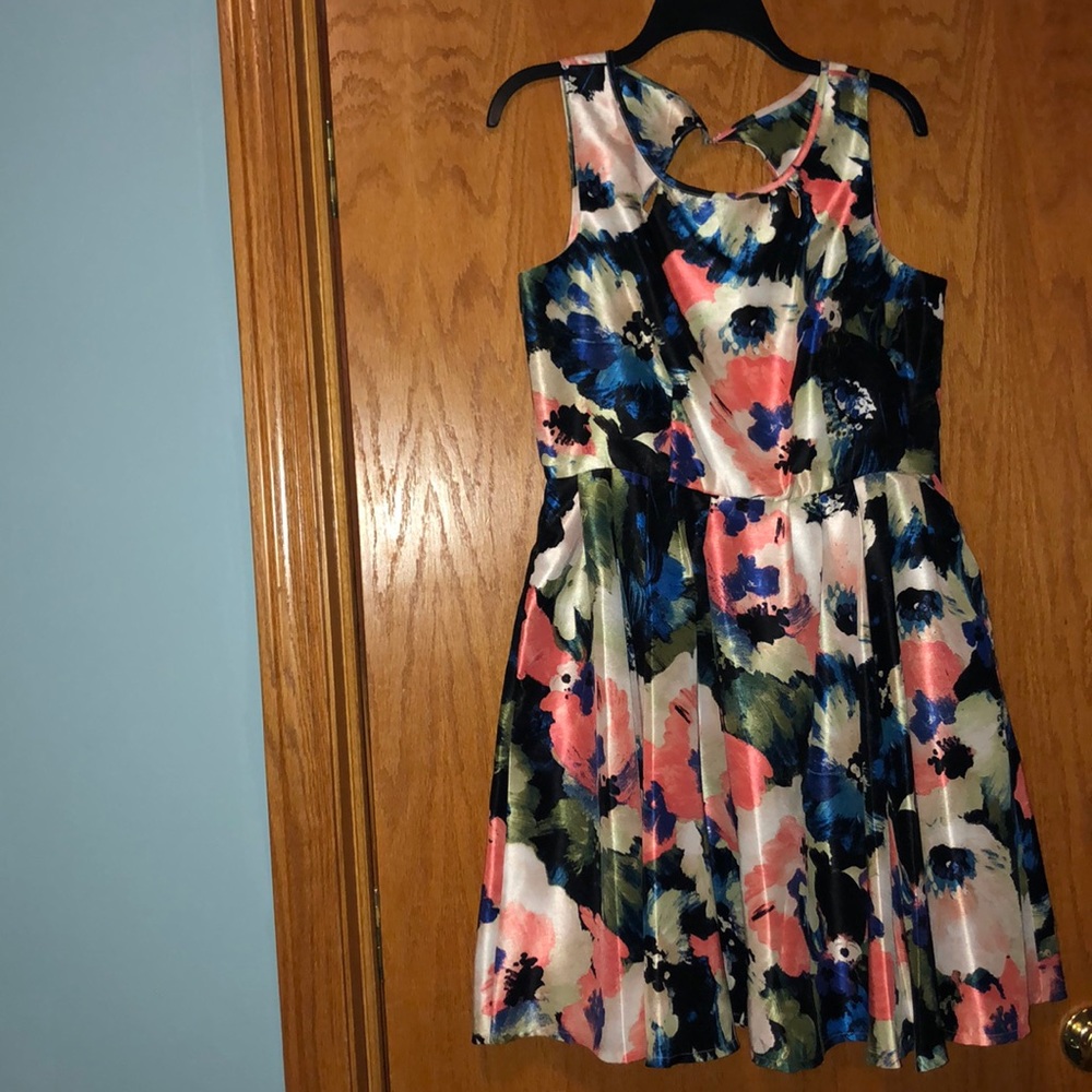 Floral print dress